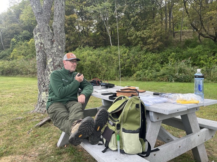 Chris Farnham (W1YTQ) operating the FT-891, mid-contact with W1KBN, Northeastern University's amateur radio club
